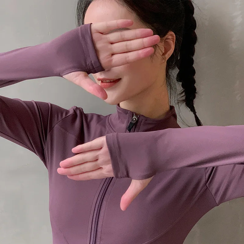 Jaqueta Esportiva Feminina - Conforto e Estilo para Suas Atividades!
